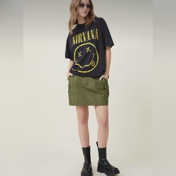 NIRVANA Band T-Shirt Distressed Unfinished Hem sz L Grunge Festival Pre-lived - Picture 6 of 7